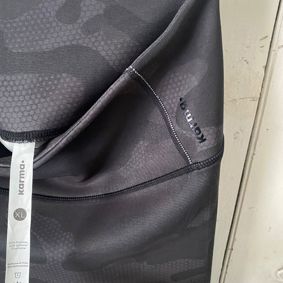 Karma Athletics Leggings (Camo) - Picture 4 of 4